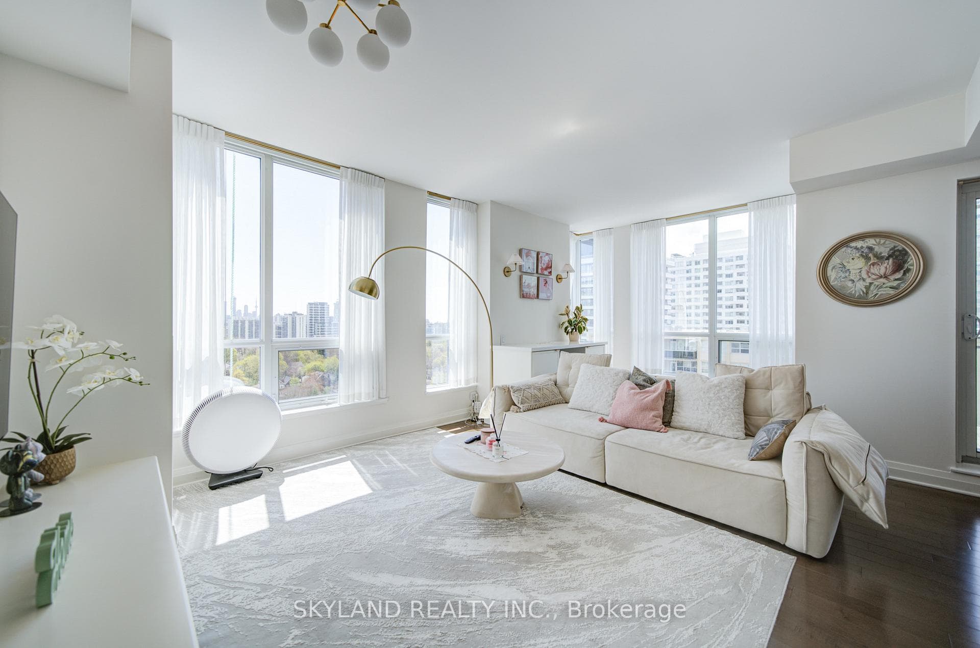83 Redpath Avenue Unit 1507, Toronto C10