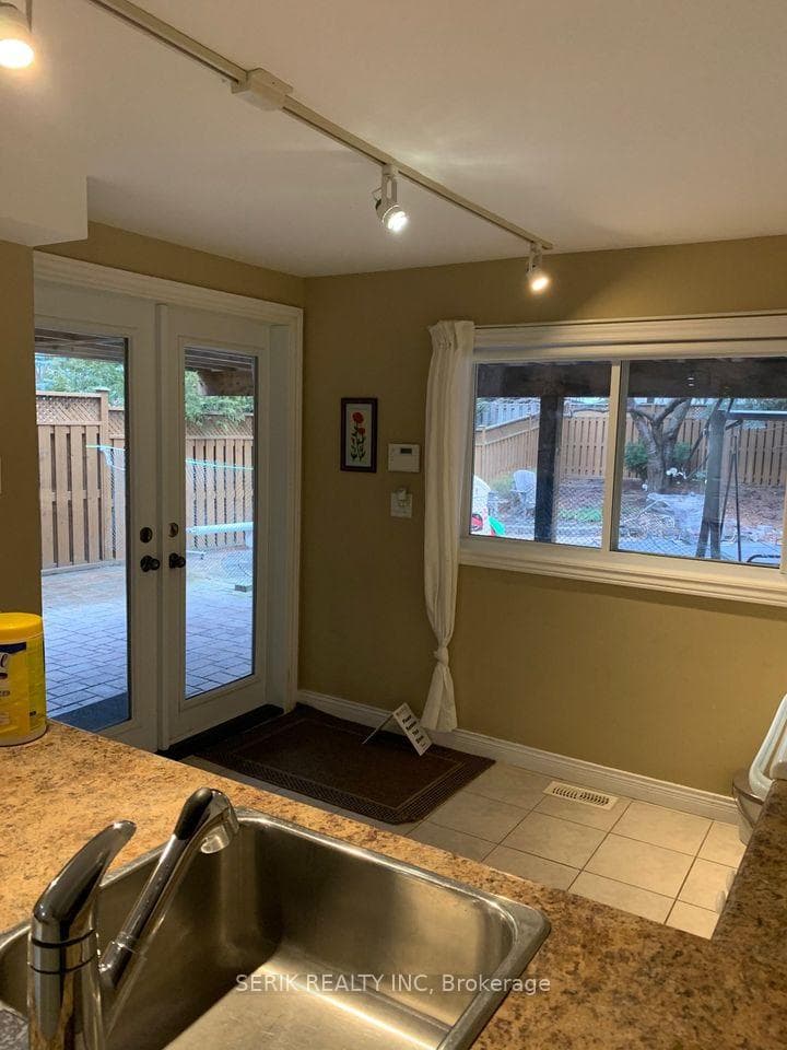 6589 Eastridge Road, Mississauga, ON L5N 4L5 - Photo 1