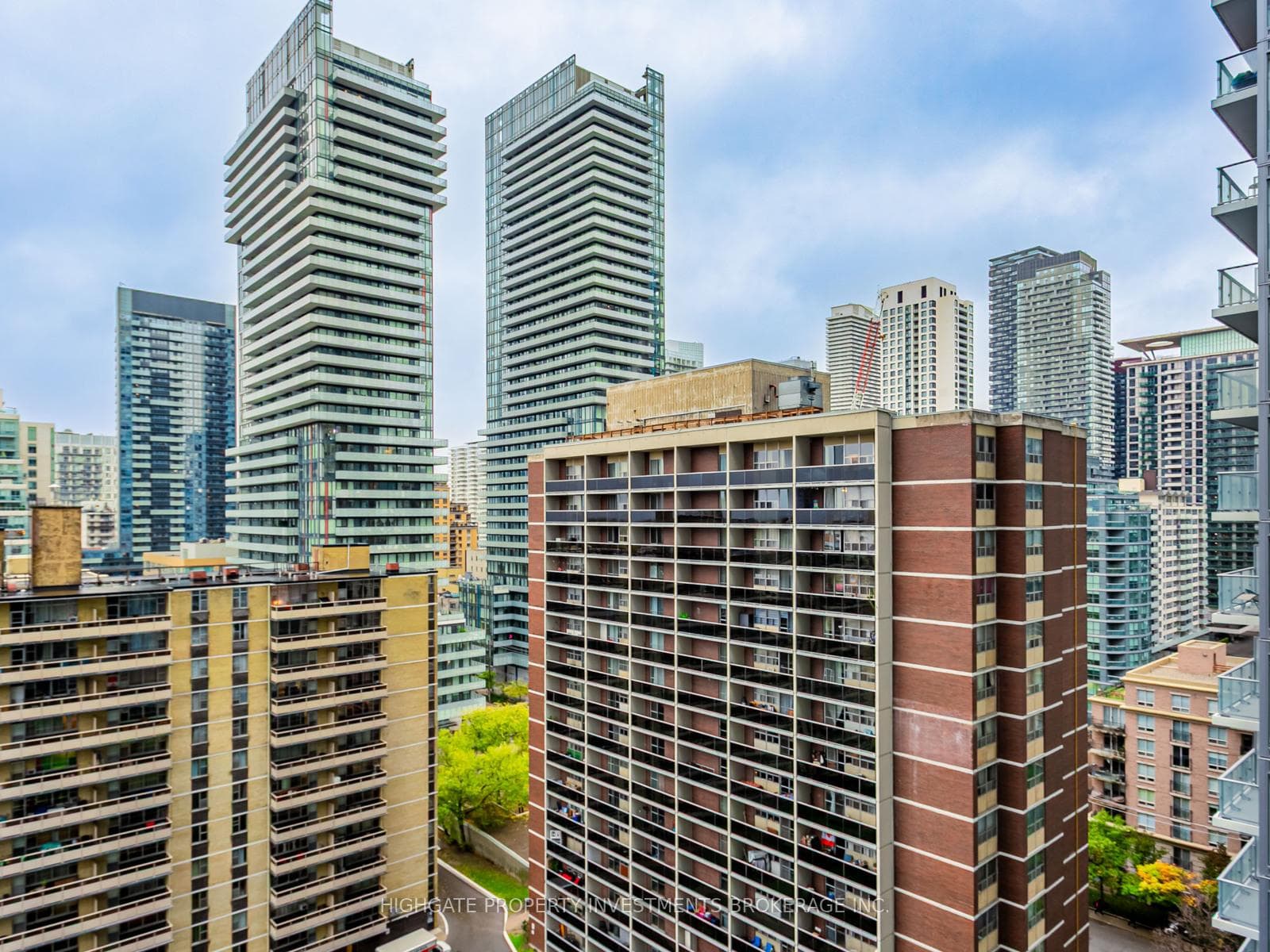 127 Broadway Avenue Unit 1405, Toronto C10
