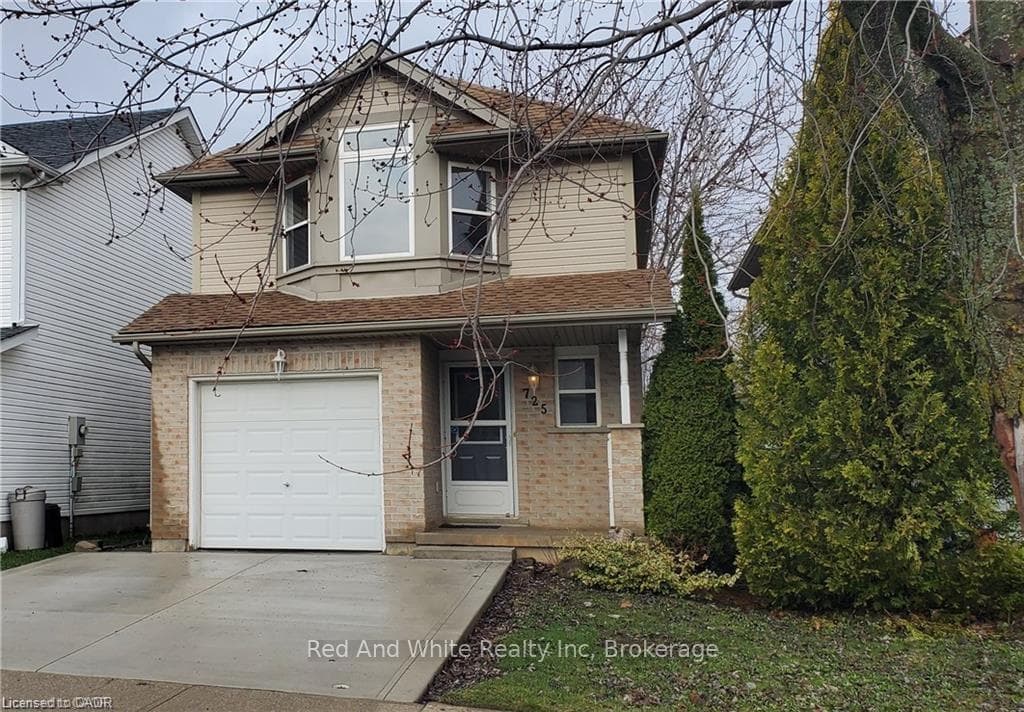725 Paris Boulevard, Waterloo