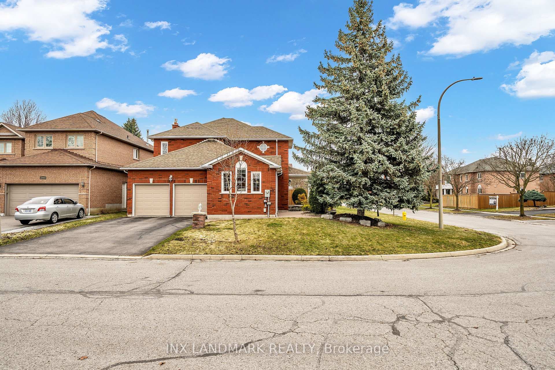 16 Bancroft Crescent, Whitby, ON L1R 2E6 - Photo 1