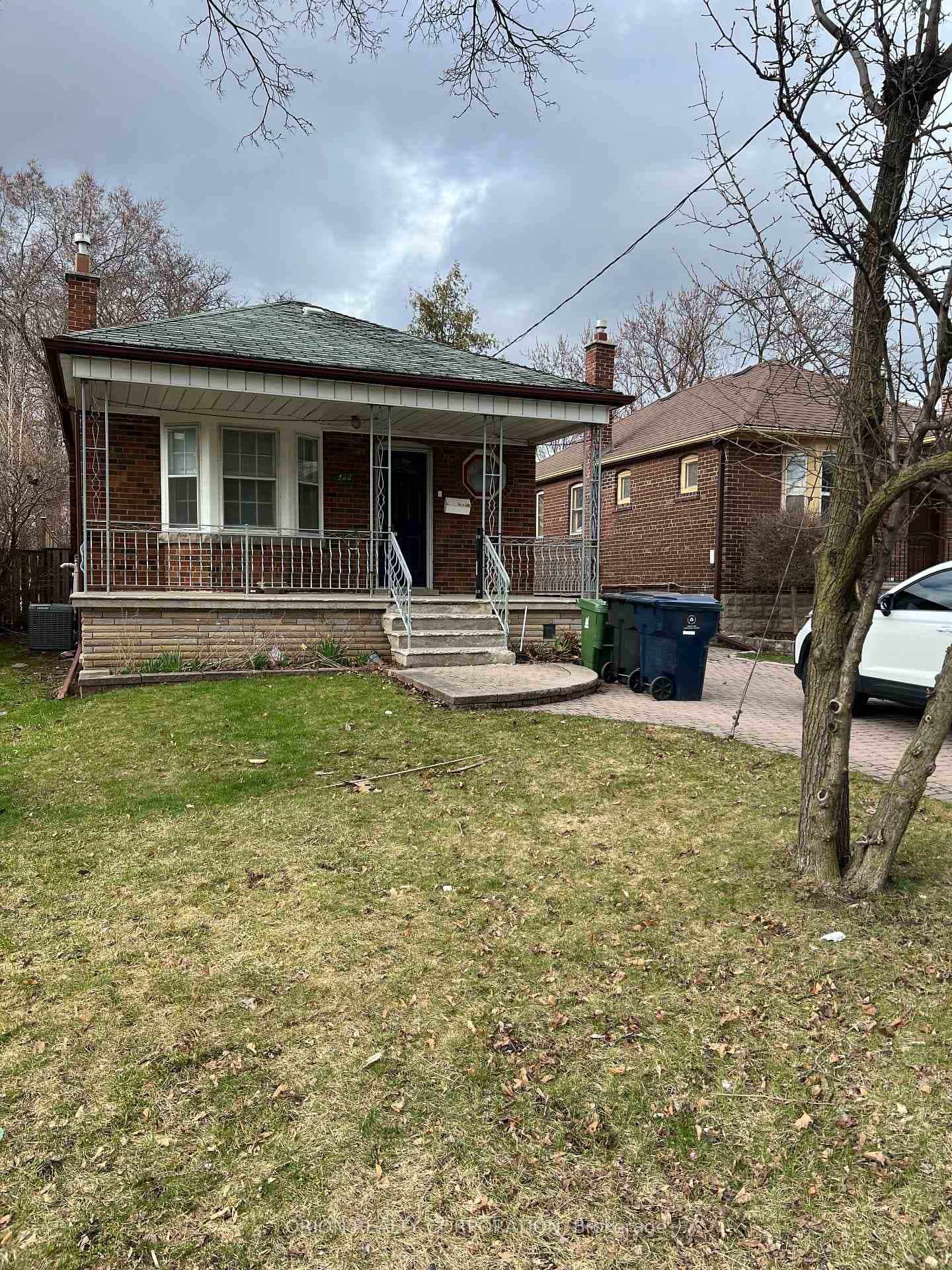 222 Glen Park Avenue, York / Weston, ON M6B 2C9 - Photo 1