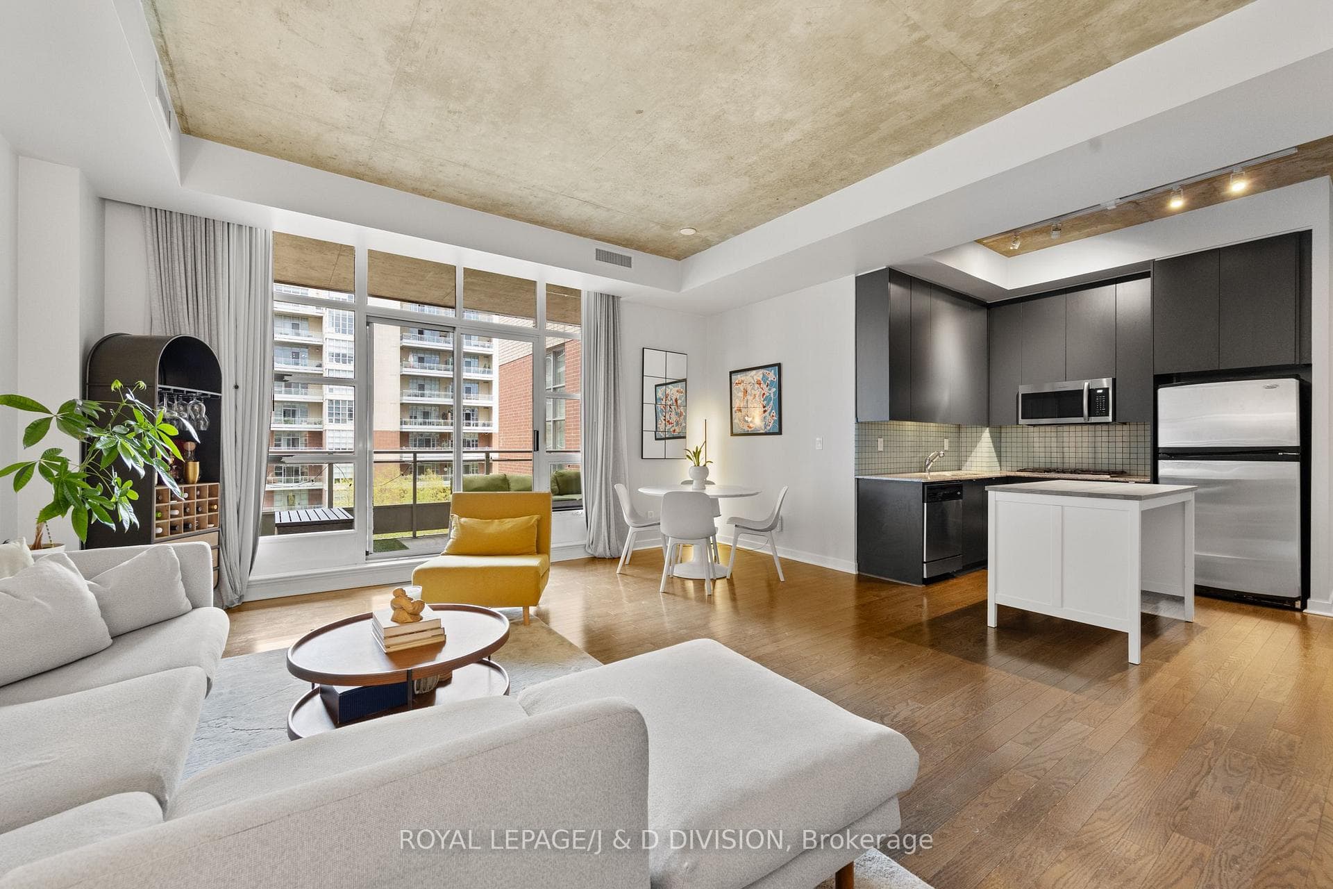 19 Brant Street Unit 508, Toronto C01