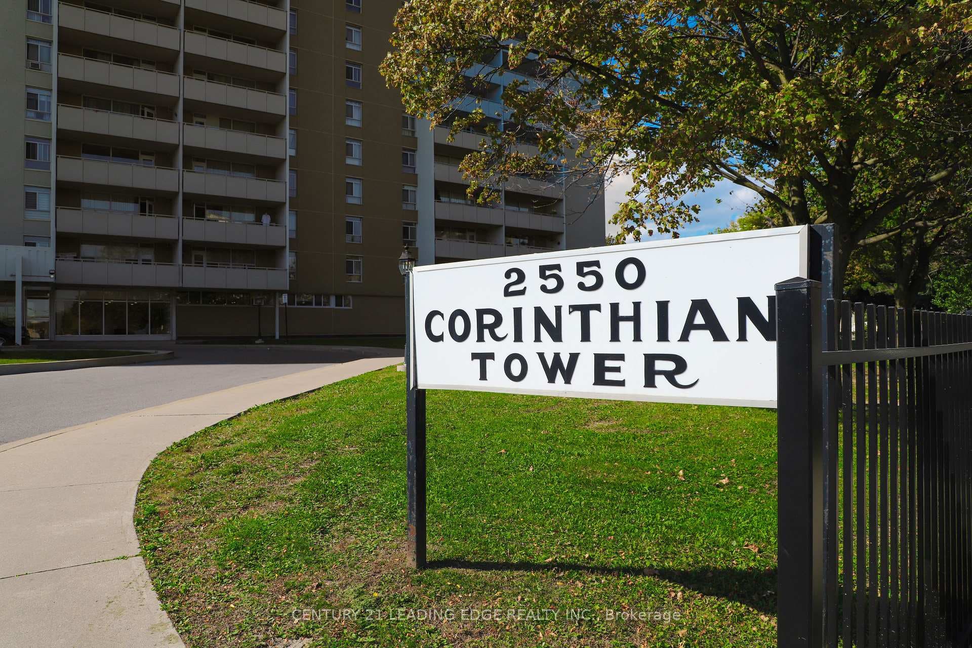 2550 Pharmacy Avenue Unit 1206, Scarborough Village / Eglinton East, ON M1W 1H9 - Photo 1