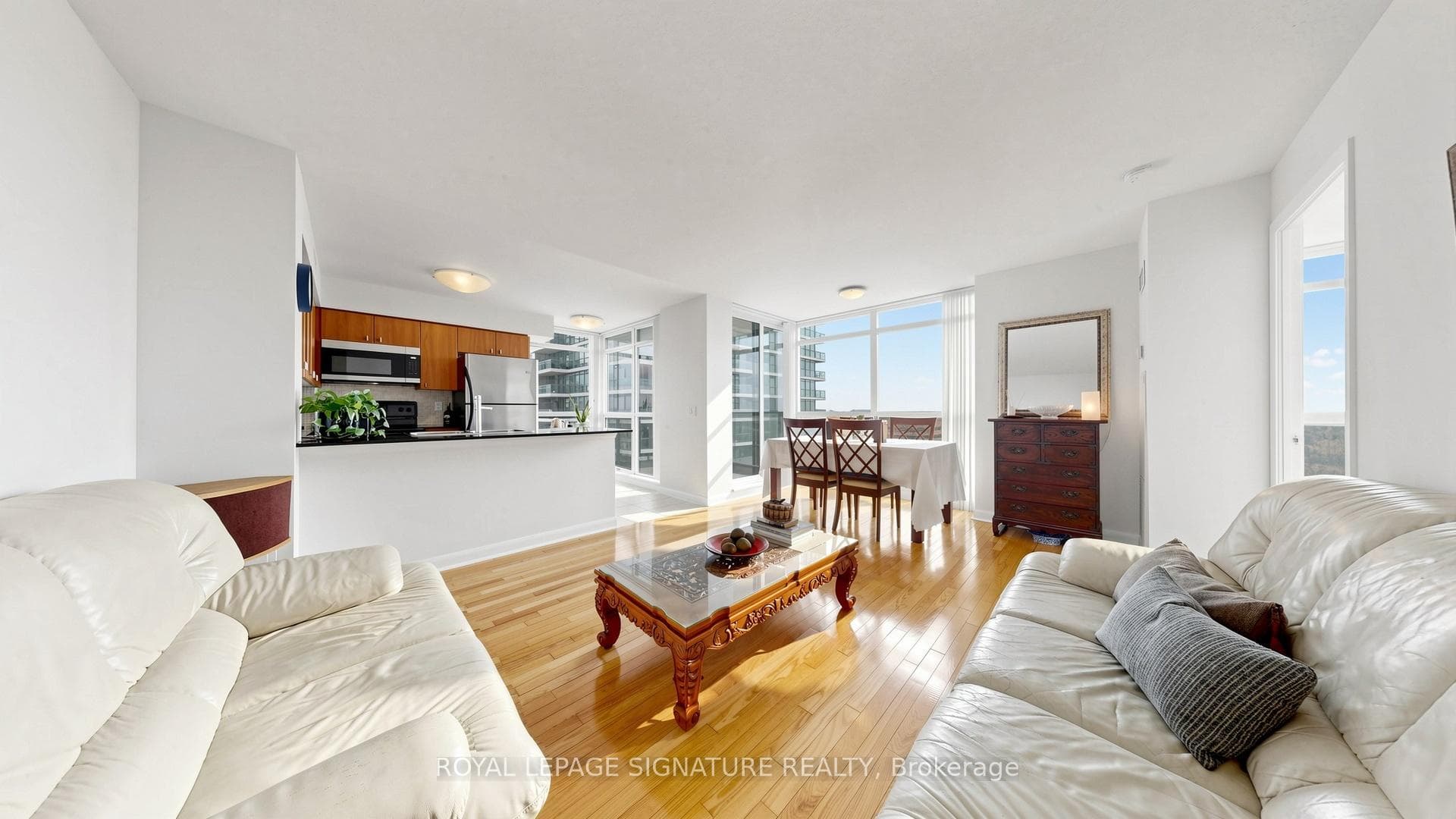 235 SHERWAY GARDENS Road Unit 1603, Etobicoke (Islington / Rexdale), ON M9C 0A2 - Photo 1