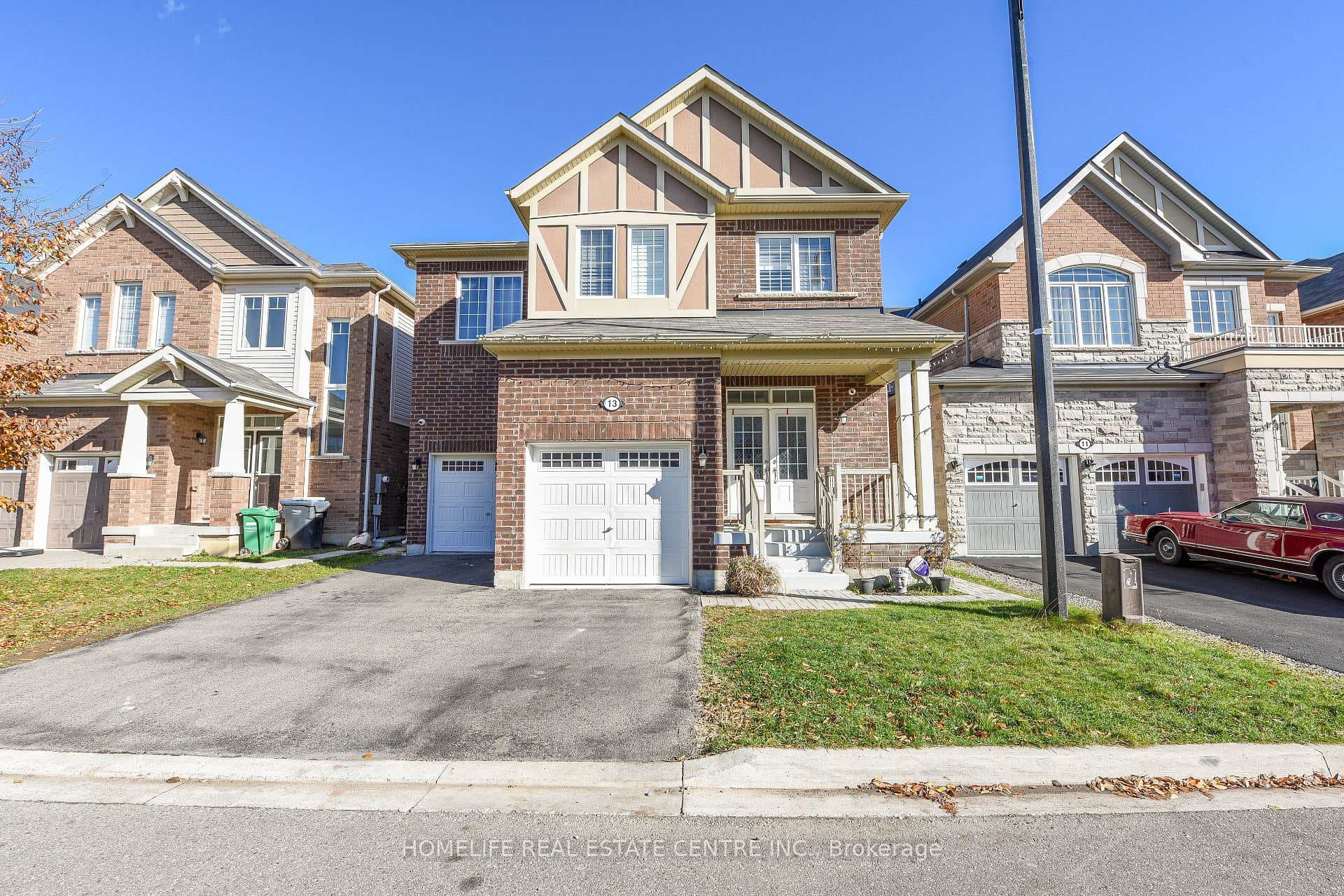 13 Feeder Street, Brampton, ON L7A 4T7 - Photo 1