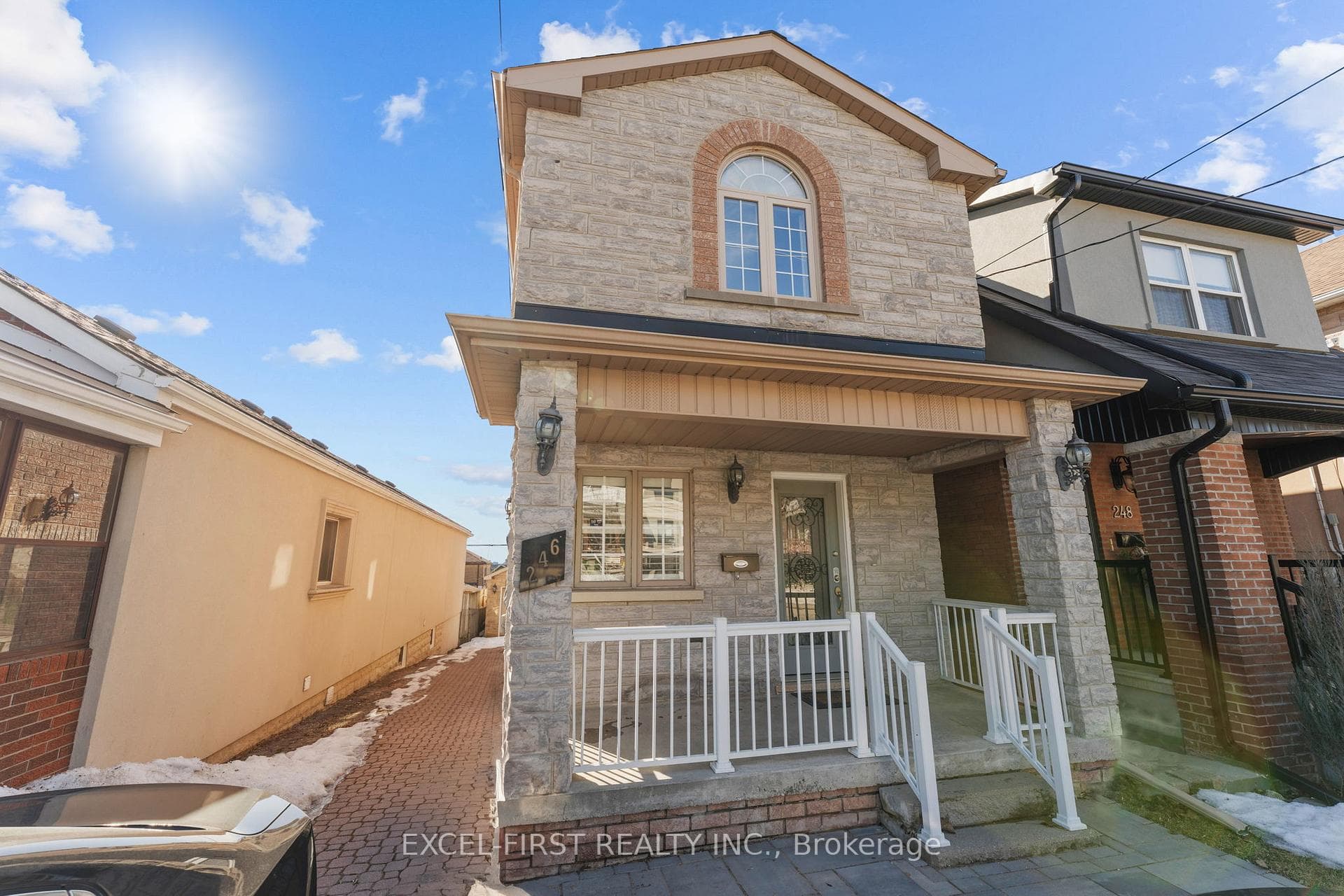 246 Prescott Avenue, Keelesdale / Eglinton West, ON M6N 3H1 - Photo 1