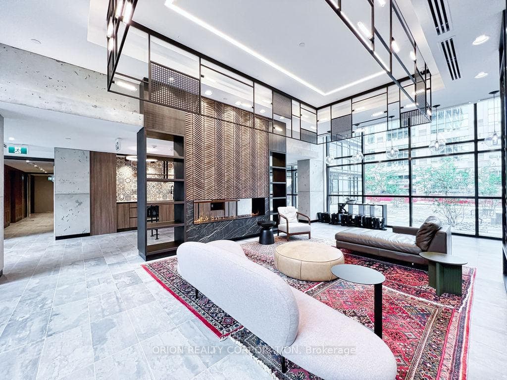 251 Manitoba Street Unit 131, Toronto W06