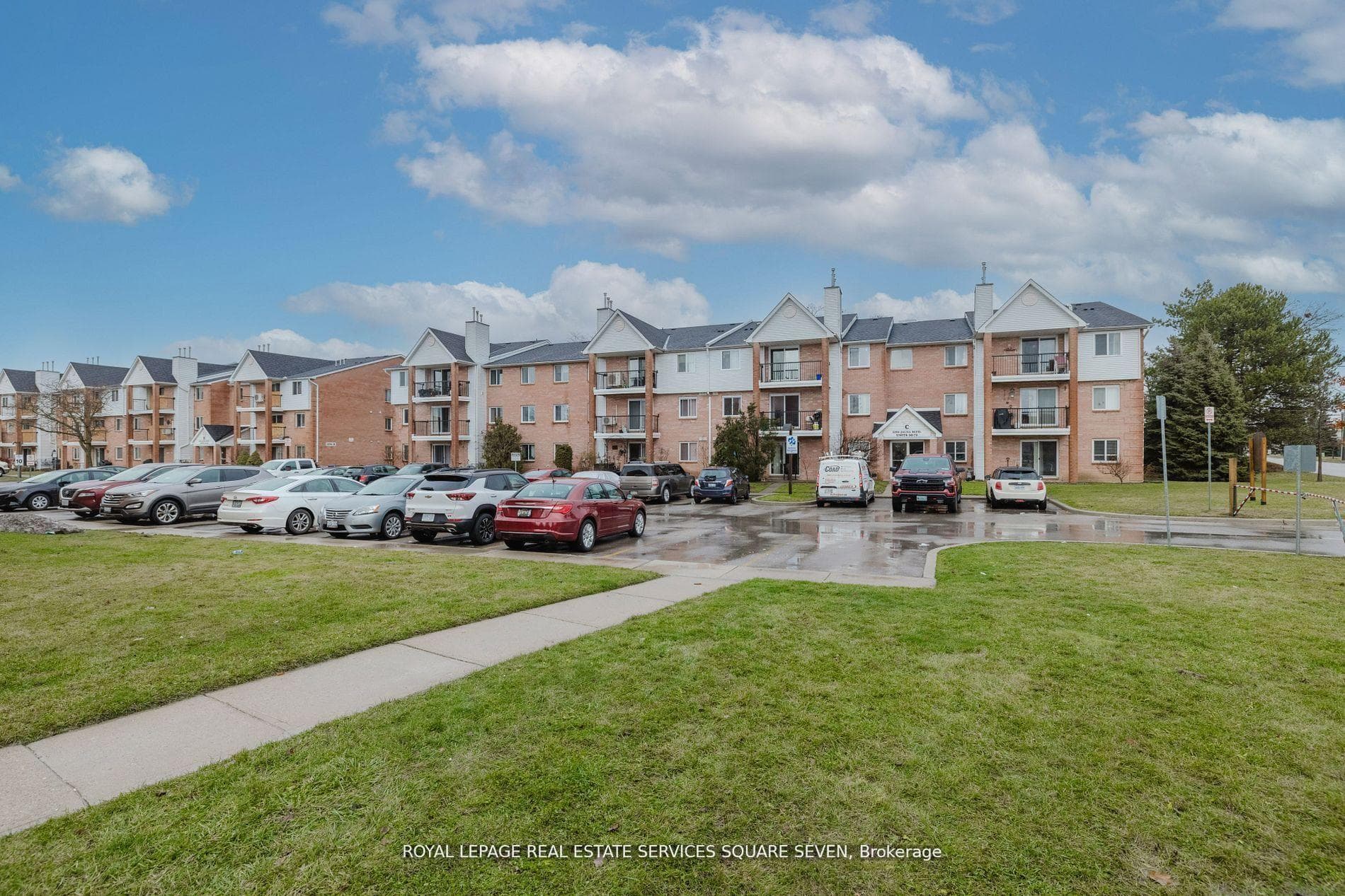 1096 Jalna Boulevard Unit 65, London South
