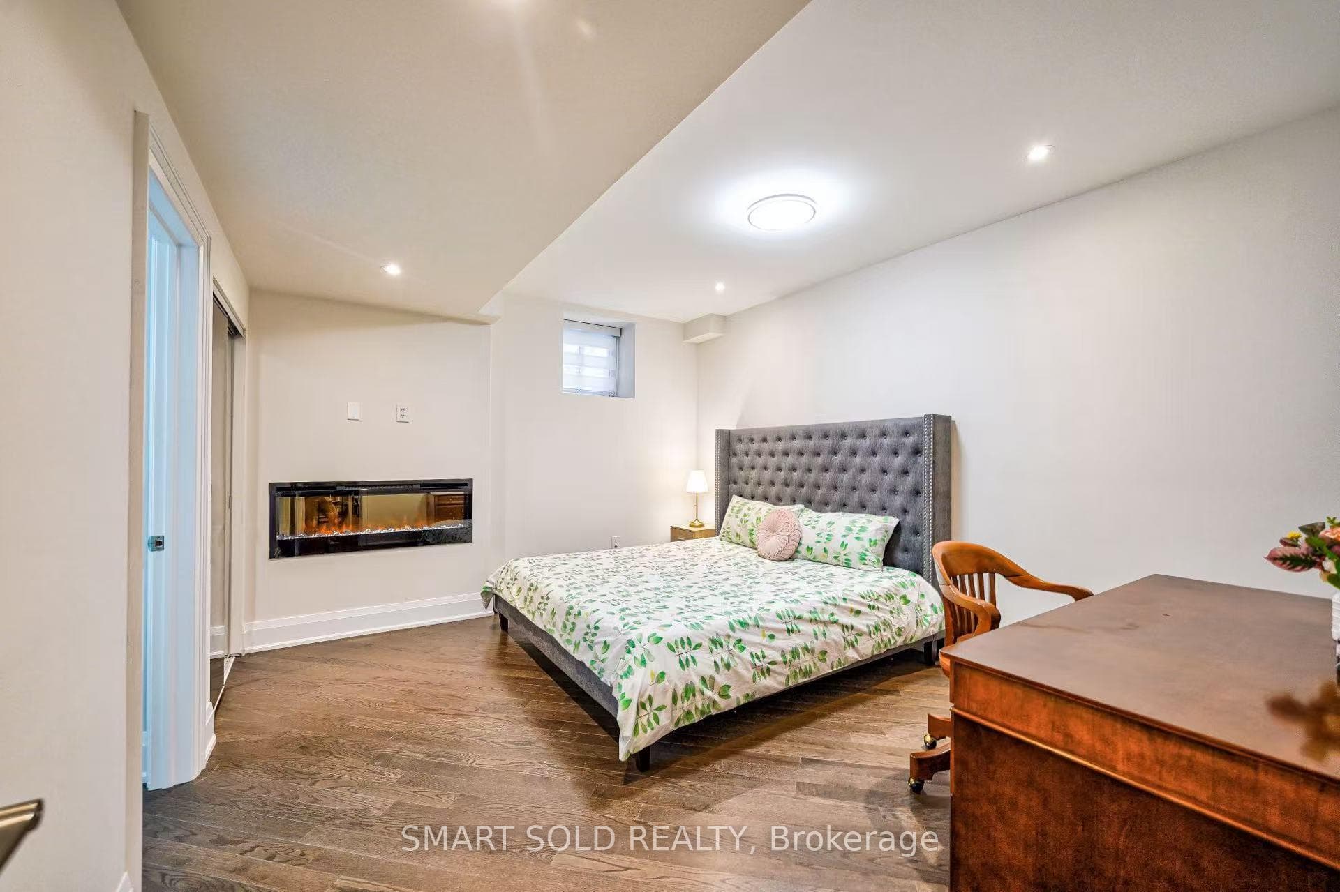 133 HILLSVIEW Drive Unit RmA Bsm, Richmond Hill, ON L4C 2R4 - Photo 1