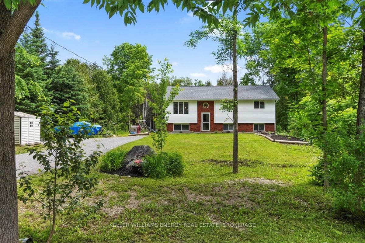 99 Sumcot Drive, Trent Lakes