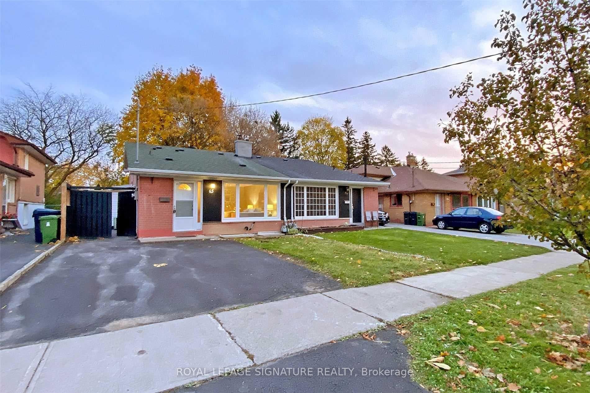 65 Holcolm Road Unit Upper, Thornhill / Willowdale, ON M2N 2C8 - Photo 1