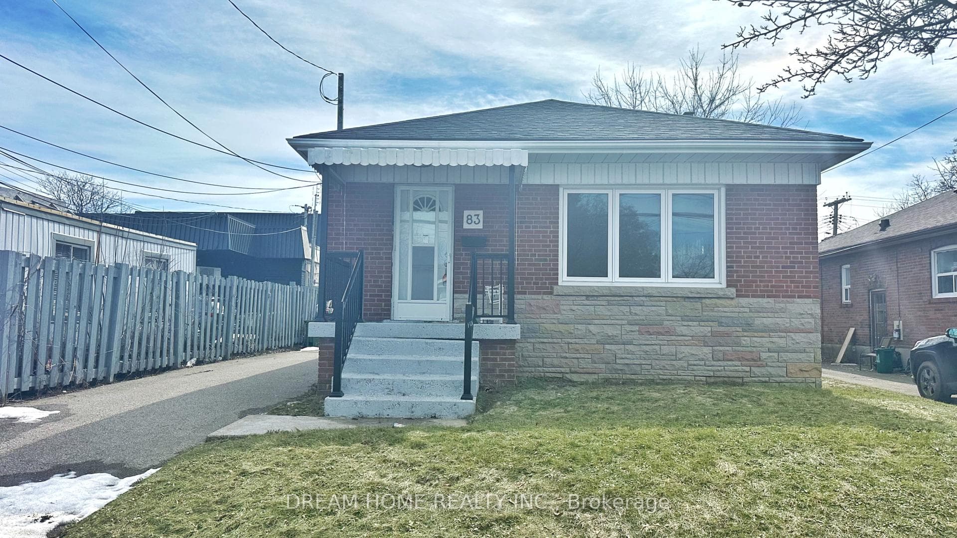 83 Cornwallis Drive Unit Main, Dorset Park / Kennedy Park, ON M1P 1H6 - Photo 1