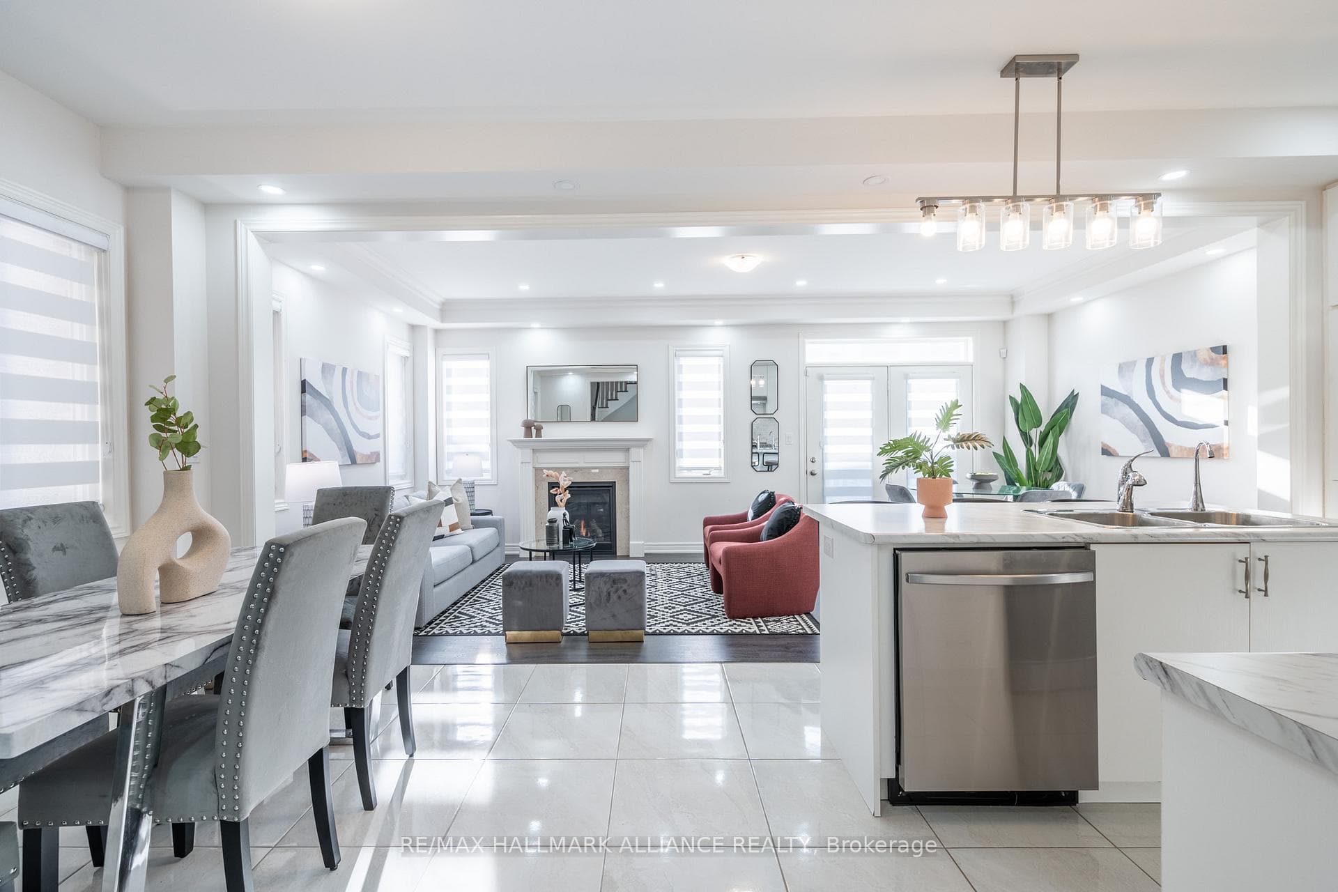 20 Westfield Crescent, Hamilton, ON L8B 1Y1 - Photo 1