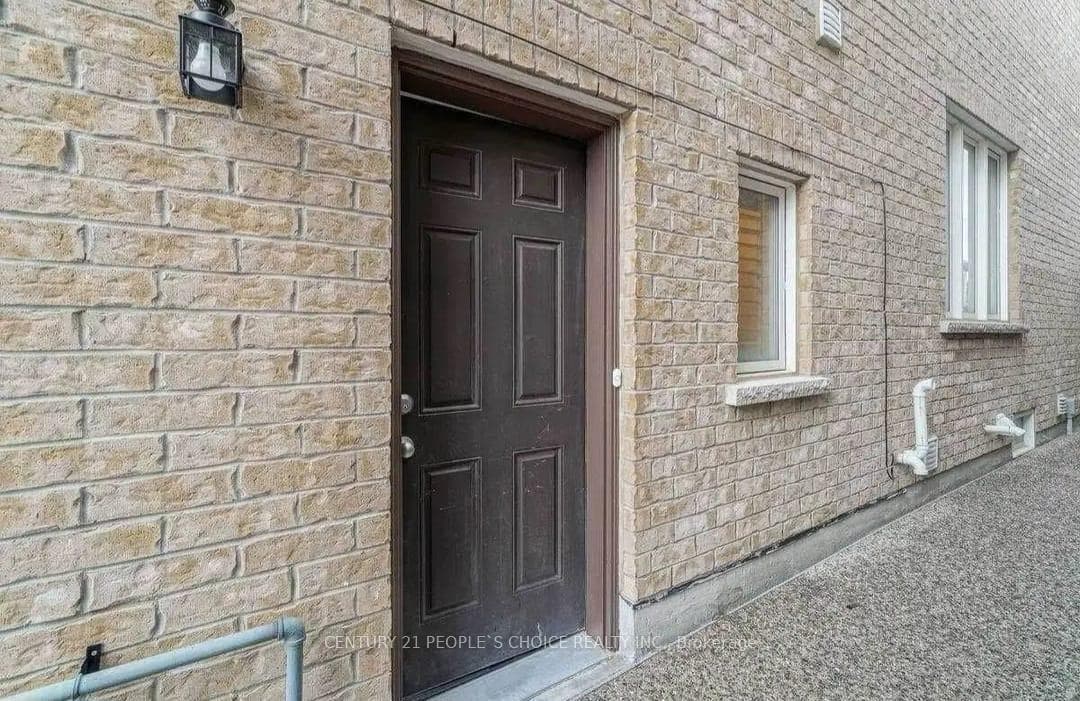 57 Aldersgate Drive Unit BSMT, Brampton, ON L7A 3Z9 - Photo 1