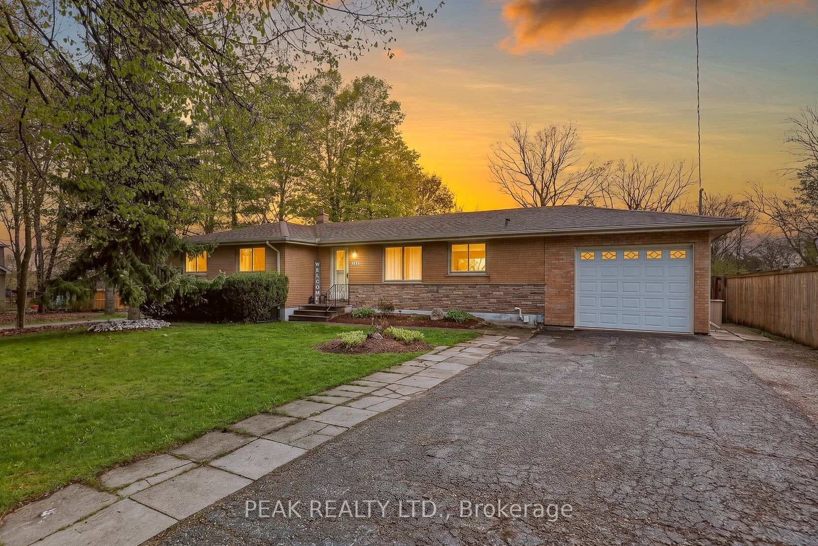 269 Robinson Street, Woodstock