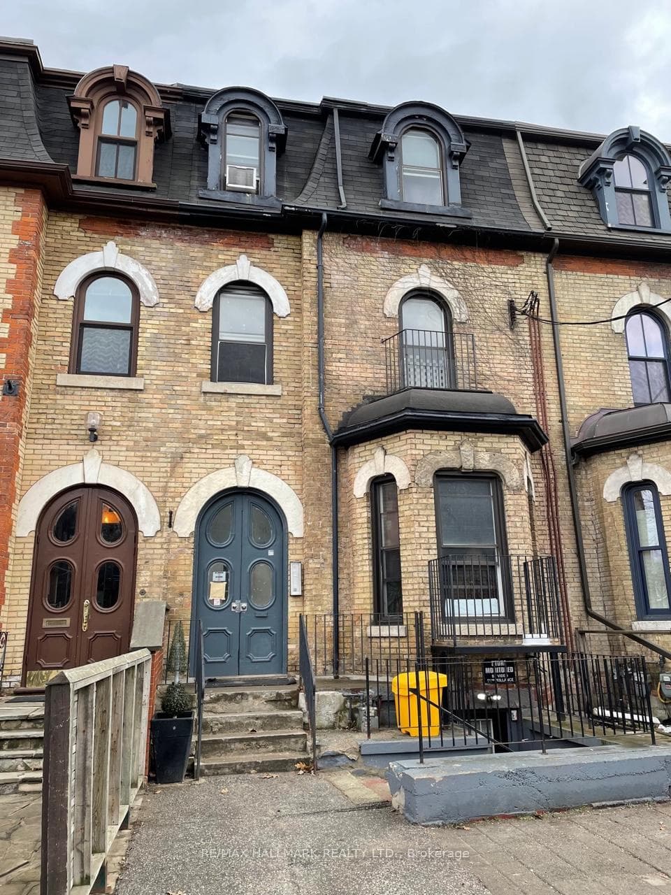 177 Carlton Street, Regent Park / Cabbagetown / St. James Town, ON M5A 2K3 - Photo 1