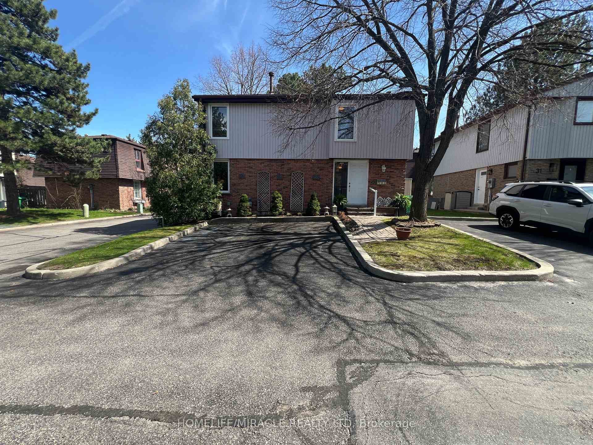 59 Kenninghall Boulevard Unit 30, Mississauga, ON L5N 1J6 - Photo 1