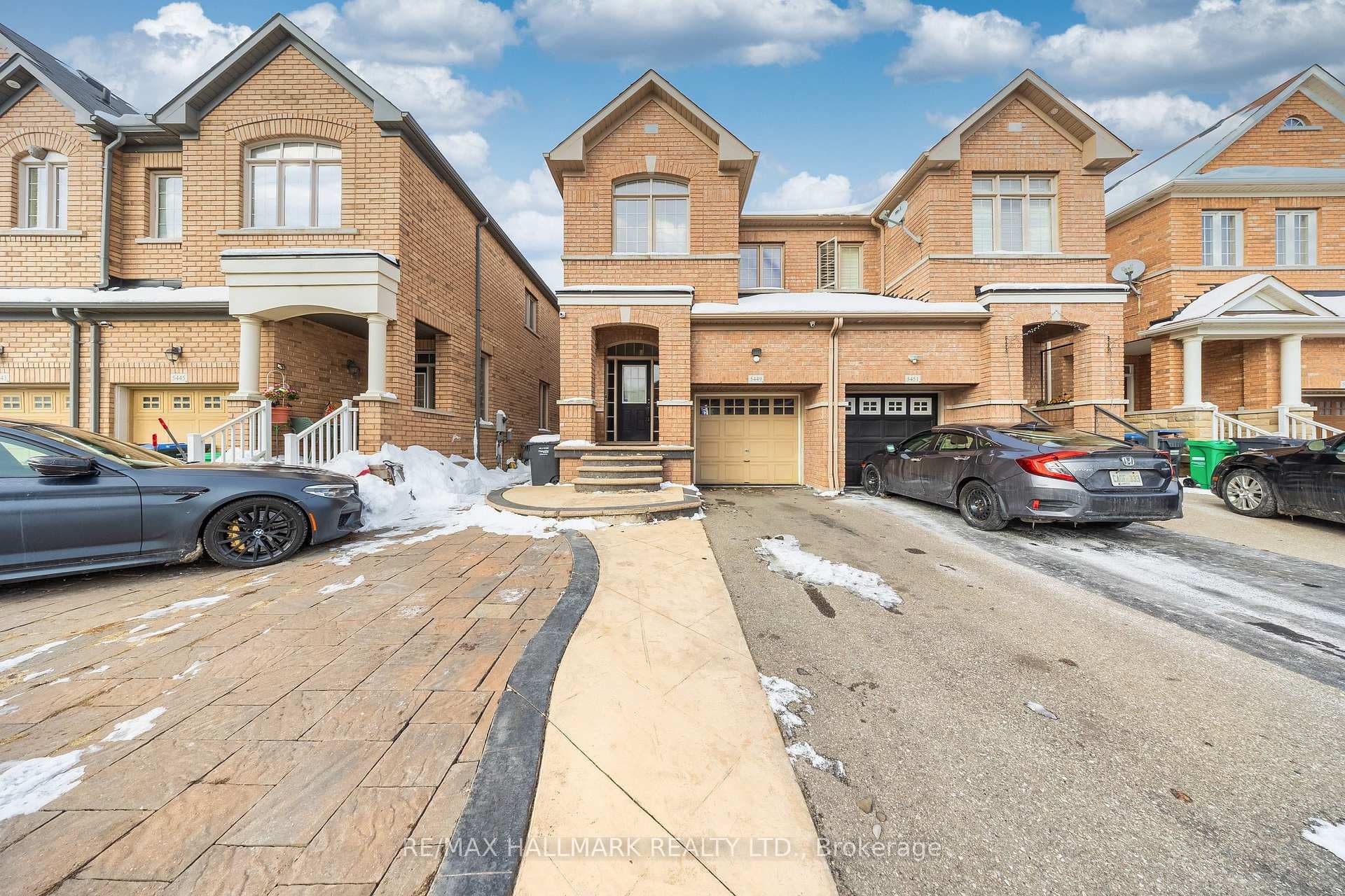 5449 Fudge Terrace Unit Main, Mississauga, ON L5M 0N1 - Photo 1