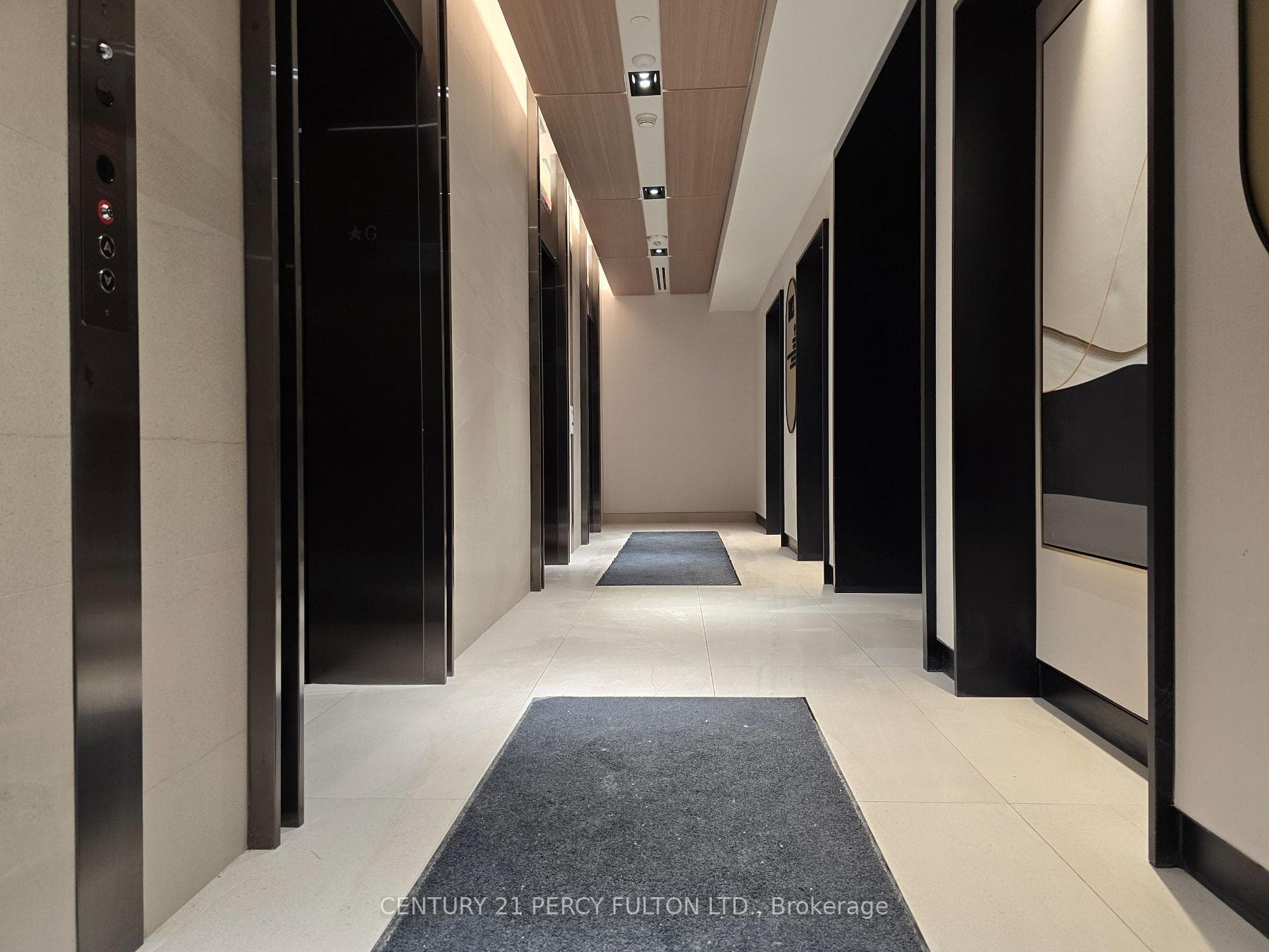 127 Broadway Avenue Unit 3510, Leaside / Davisville, ON M4P 1V4 - Photo 1