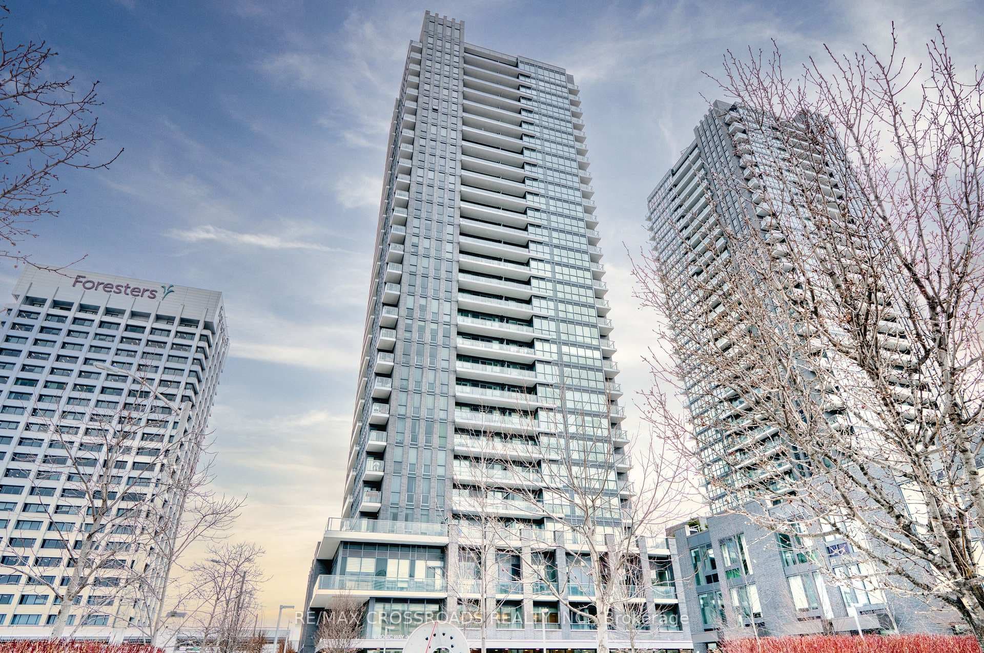 2 Sonic Way Unit 710, Flemingdon Park / Don Mills, ON M3C 0P2 - Photo 1