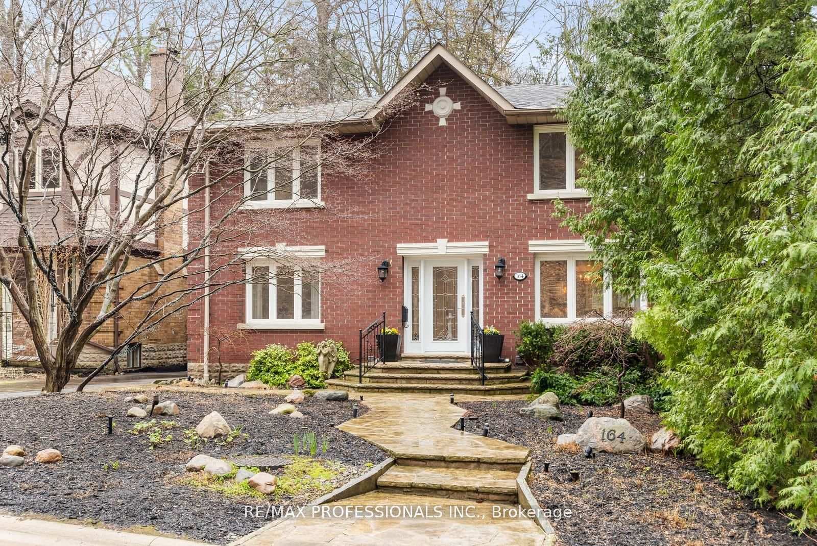 164 Morningside Avenue, High Park / Junction / Roncesvalles, ON M6S 1E3 - Photo 1