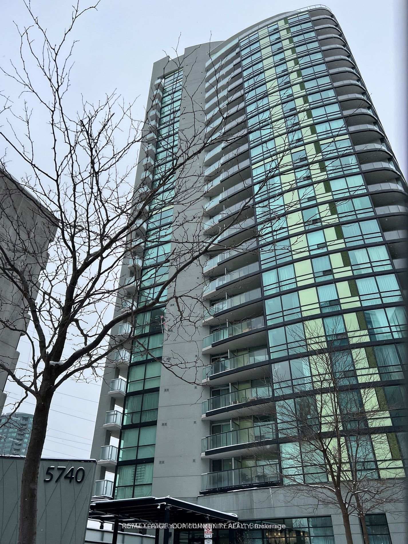 5740 Yonge Street Unit 2204, Thornhill / Willowdale, ON M2M 3T3 - Photo 1