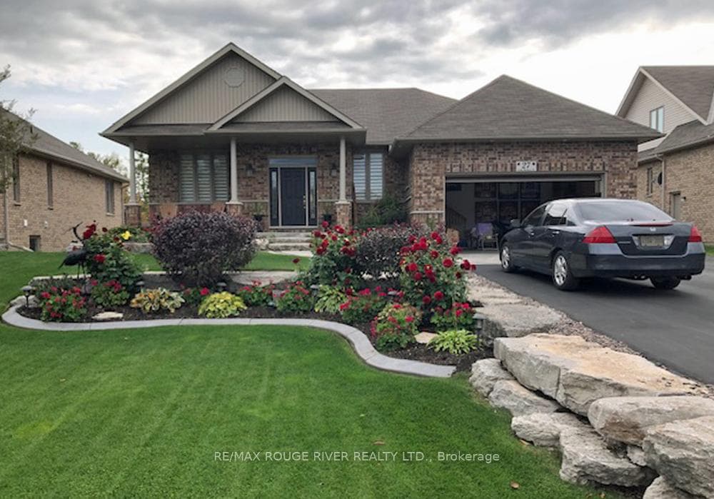 27 South Harbour Drive, Kawartha Lakes, ON K0M 1A0 - Photo 1