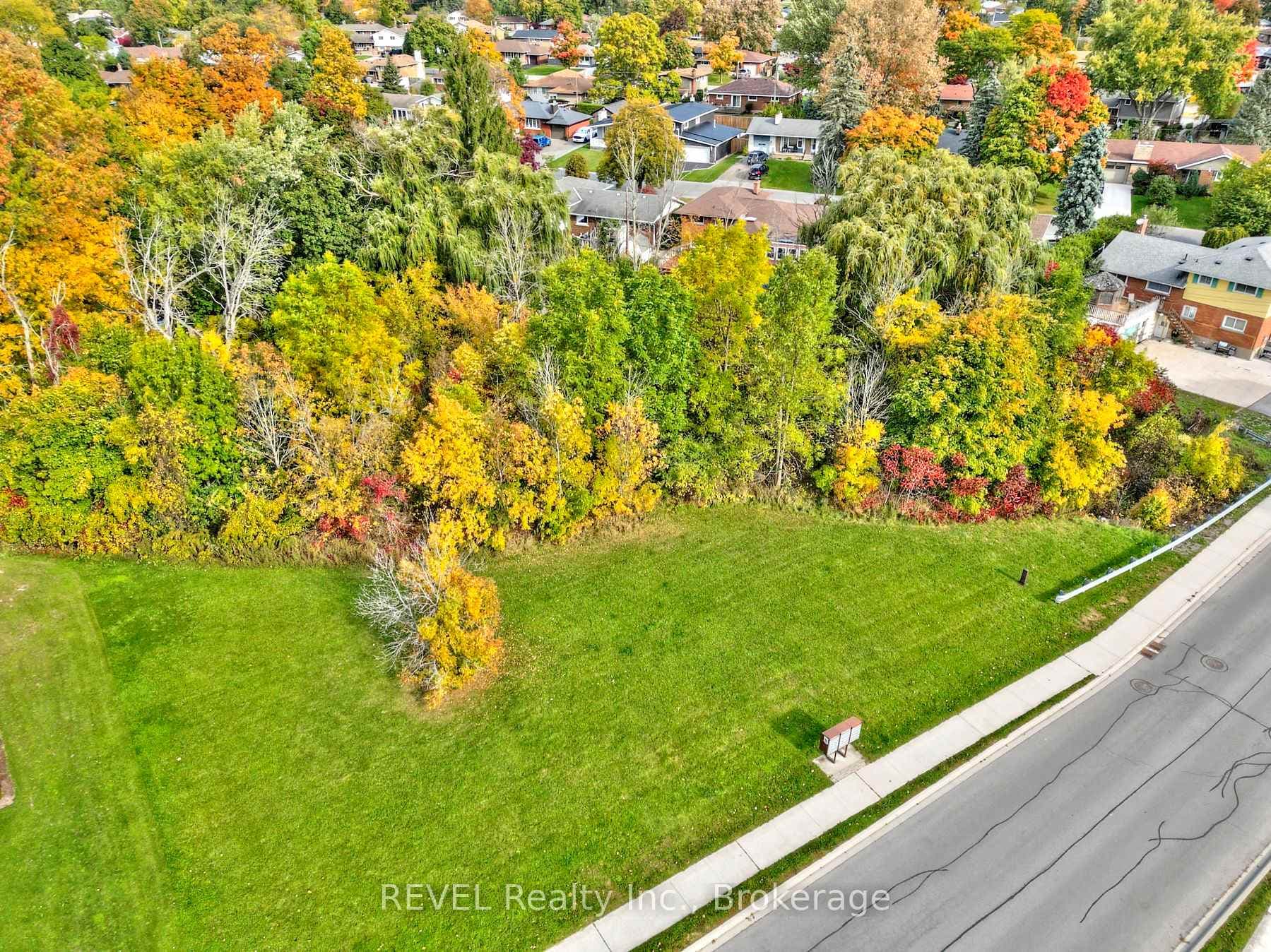55-63 Colbeck Drive, Welland, ON L3C 7B2 - Photo 1