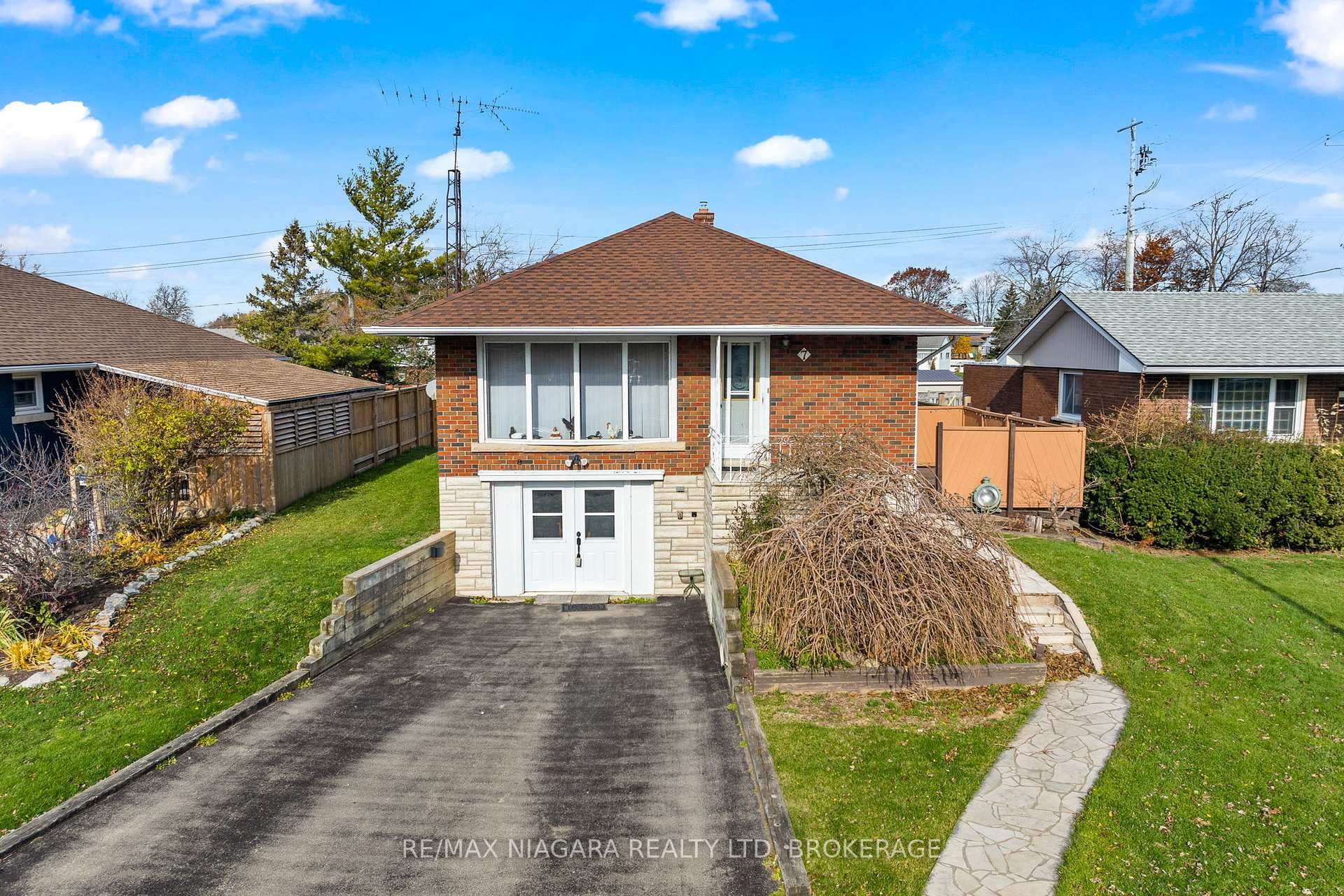 7 South Crescent, Port Colborne