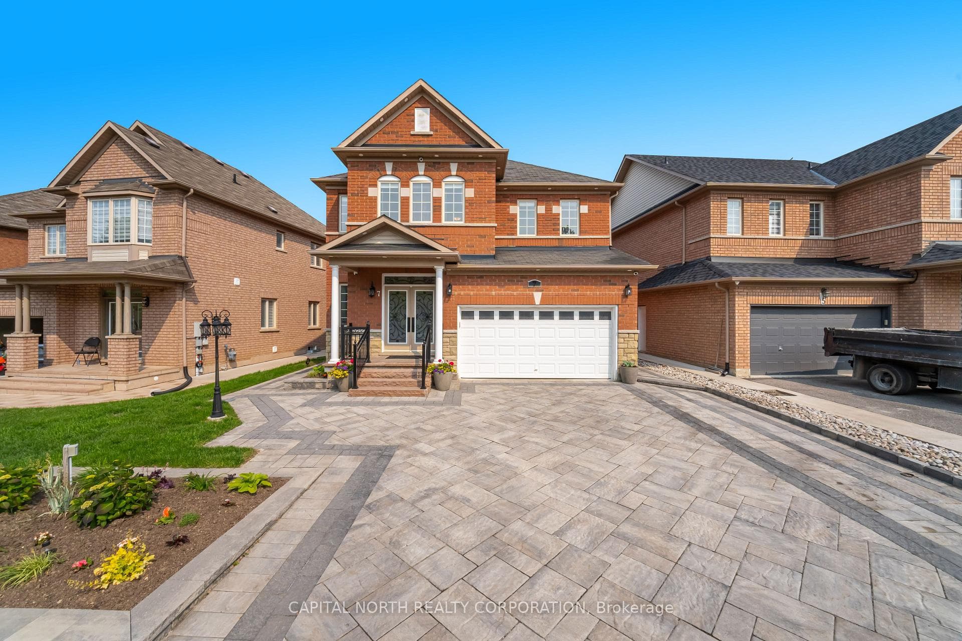 7 Klondike Trail, Brampton, ON L6R 3K6 - Photo 1