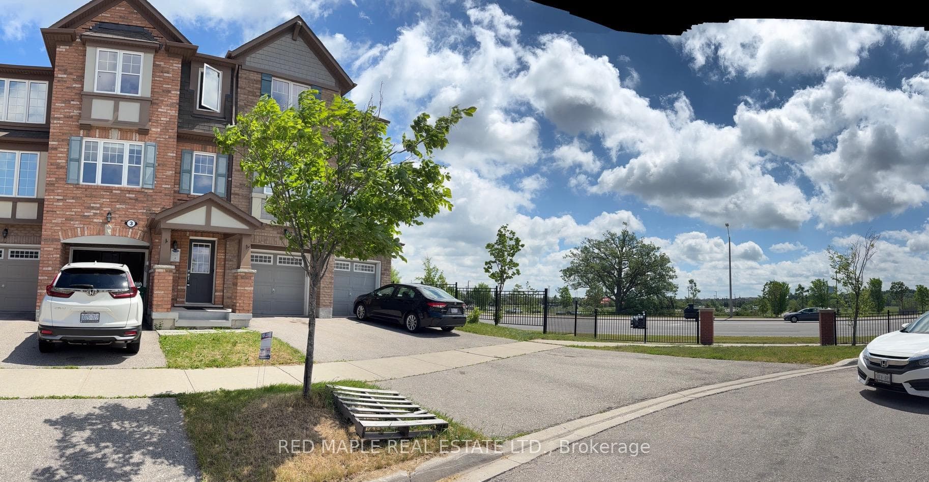 3 Vanhorne Close, Brampton, ON L7A 0X7 - Photo 1