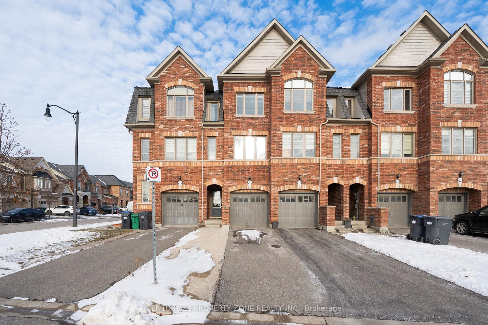 29 Pennycross Cres Brampton