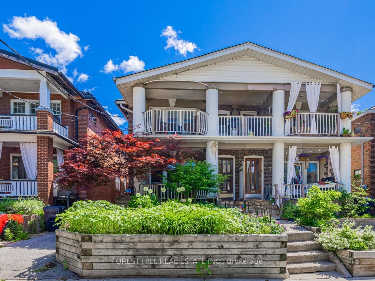 29 Scarboro Beach Boulevard Unit Lower, The Beaches / Upper Beaches, ON M4E 2W9 - Photo 1