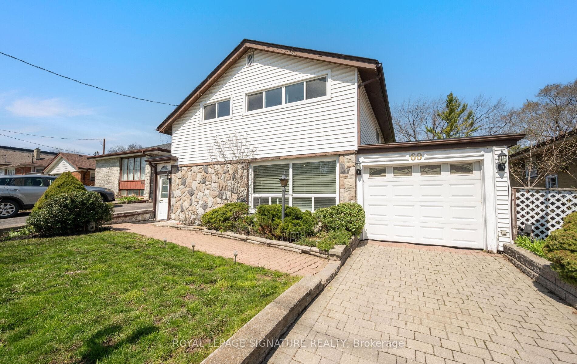60 Hinton Road, Etobicoke (West Mall / Rexdale), ON M9W 2V7 - Photo 1