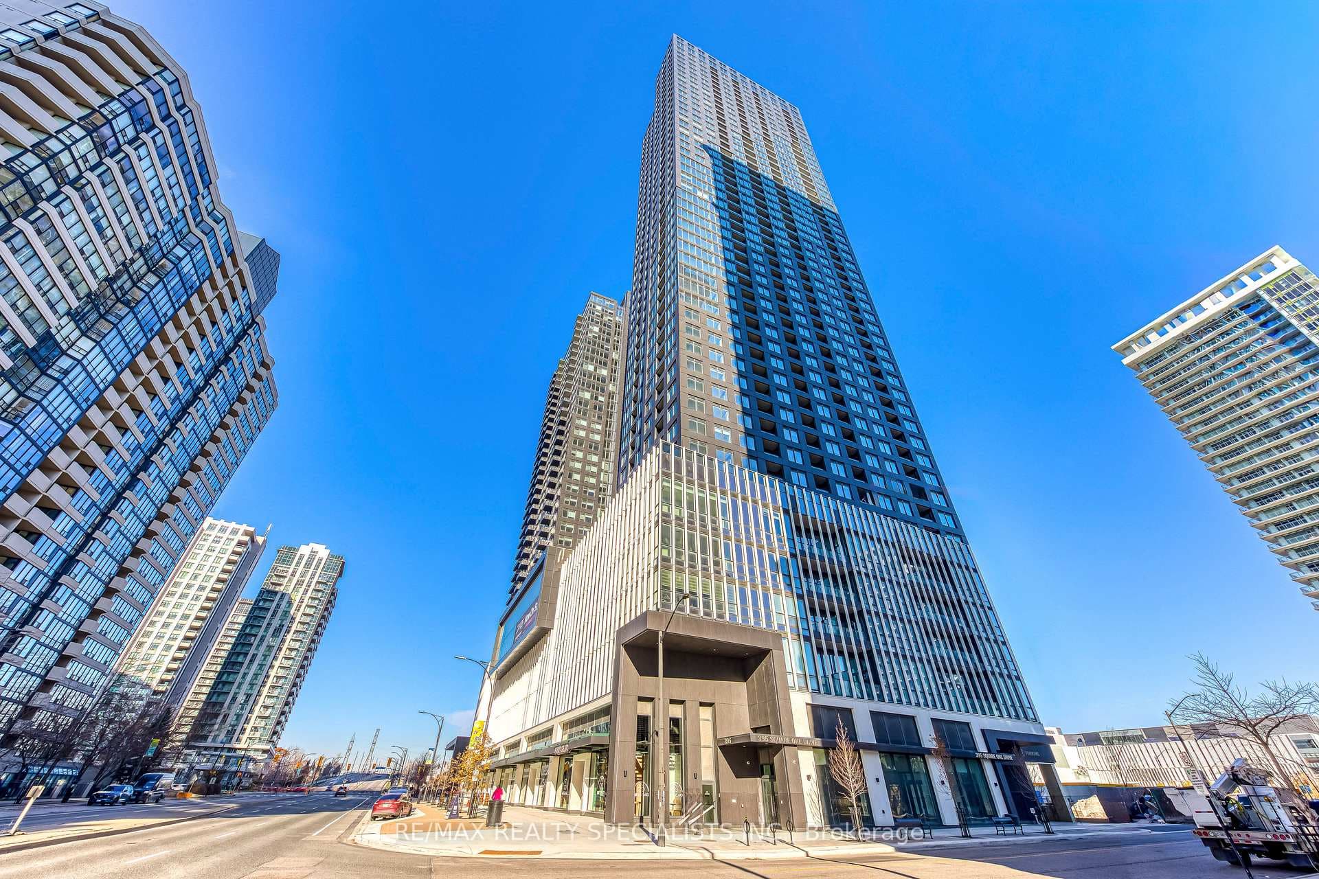 395 Square One Drive Unit 2110, Mississauga, ON L5B 0P6 - Photo 1