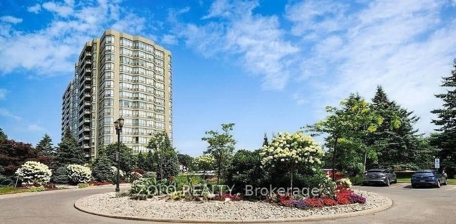 1880 Valley Farm Road Unit 423, Pickering, ON L1V 6B3 - Photo 1