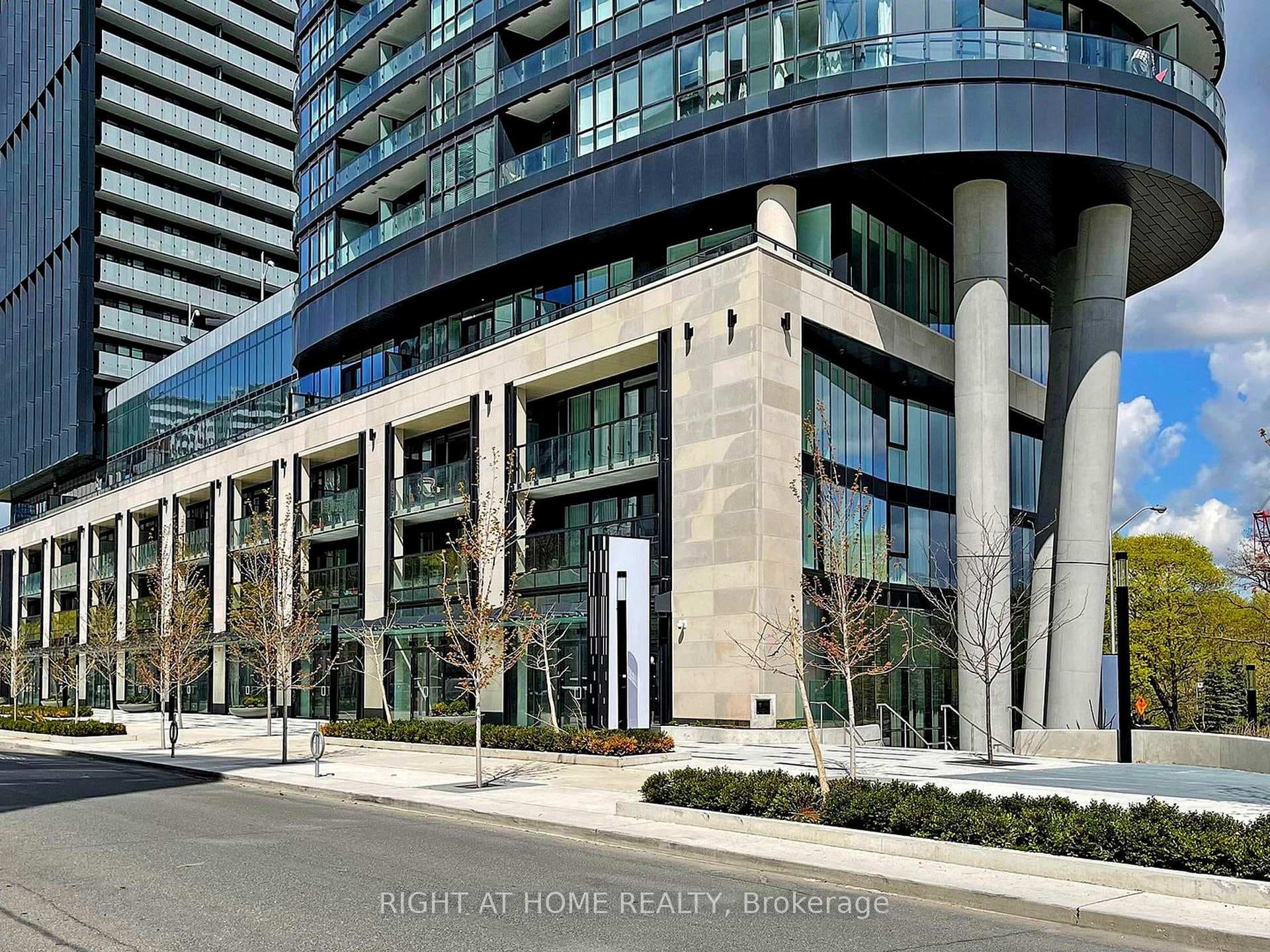 585 Bloor Street Unit 3115, Regent Park / Cabbagetown / St. James Town, ON M4W 0B3 - Photo 1