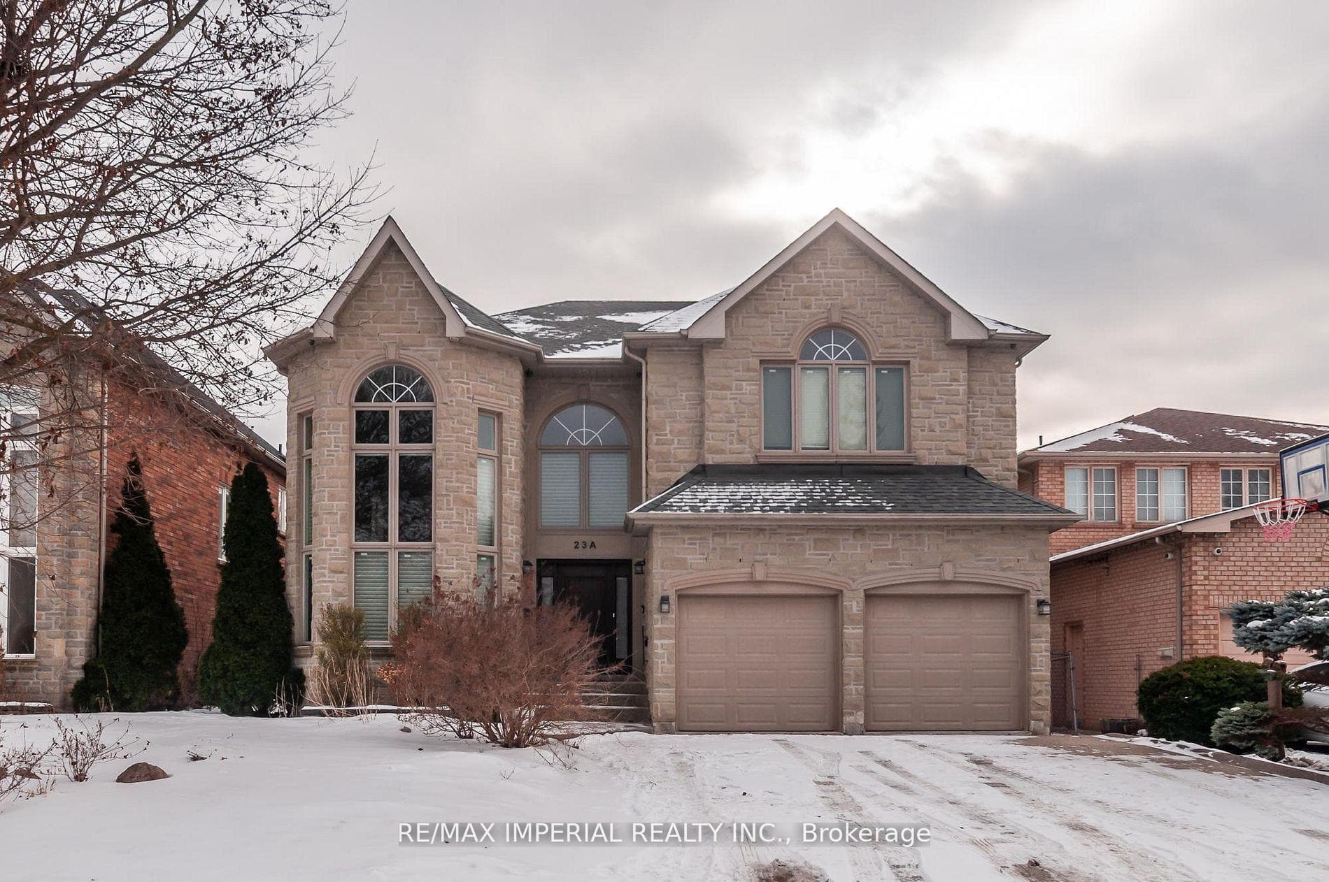 23A Mackay Drive, Richmond Hill, ON L4C 6N9 - Photo 1