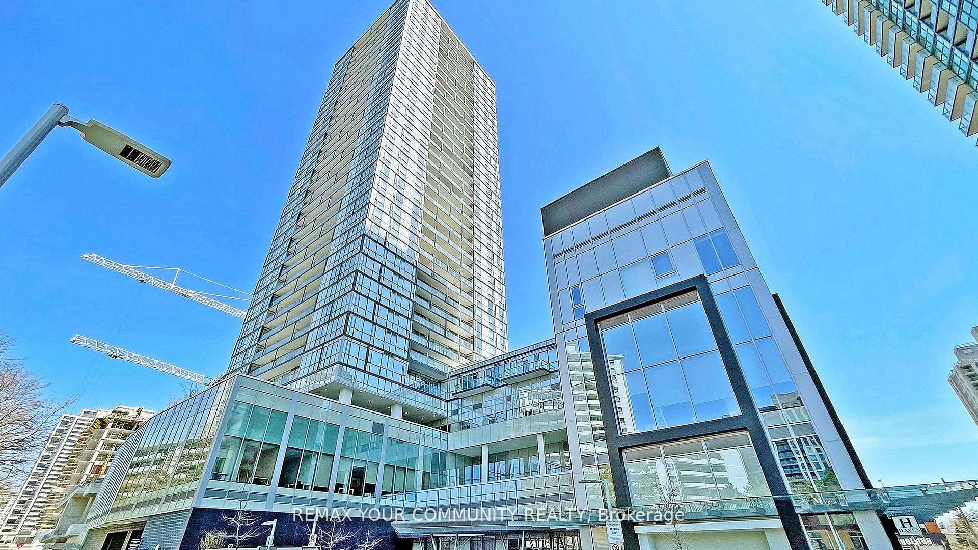 5180 Yonge Street Unit 3305, Thornhill / Willowdale, ON M2N 0K5 - Photo 1