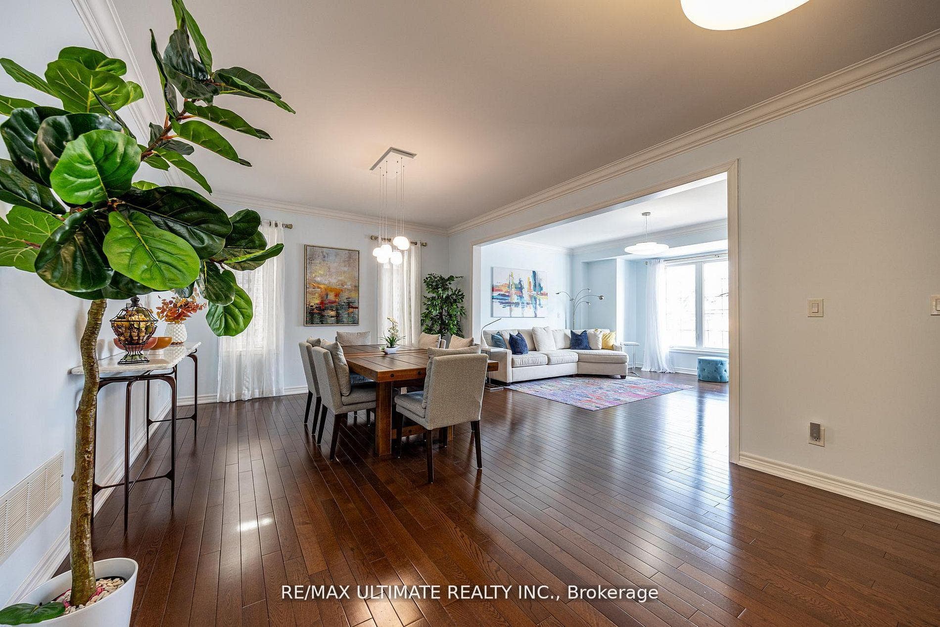 1160 Islington Avenue, Toronto W08