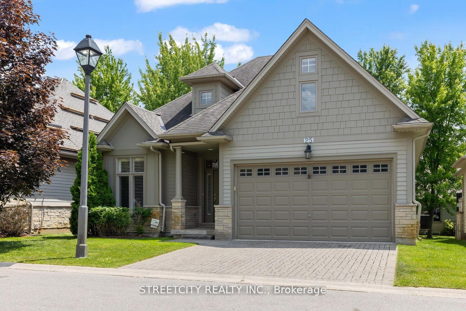 124 North Centre Road Unit 25, London North, ON N5X 4R3 - Photo 1