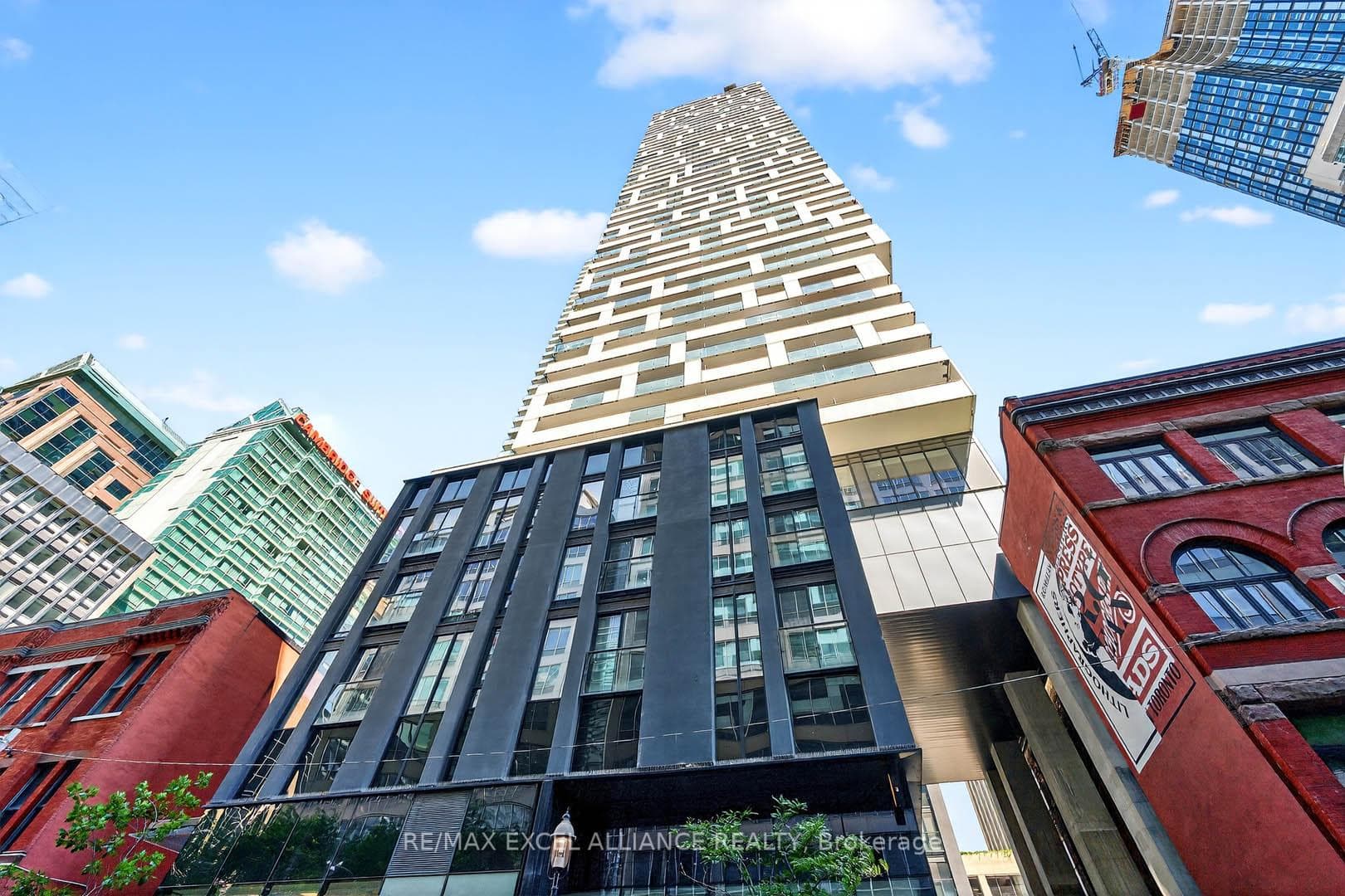 20 Lombard Street Unit 4308, Regent Park / Cabbagetown / St. James Town, ON M5C 0A7 - Photo 1