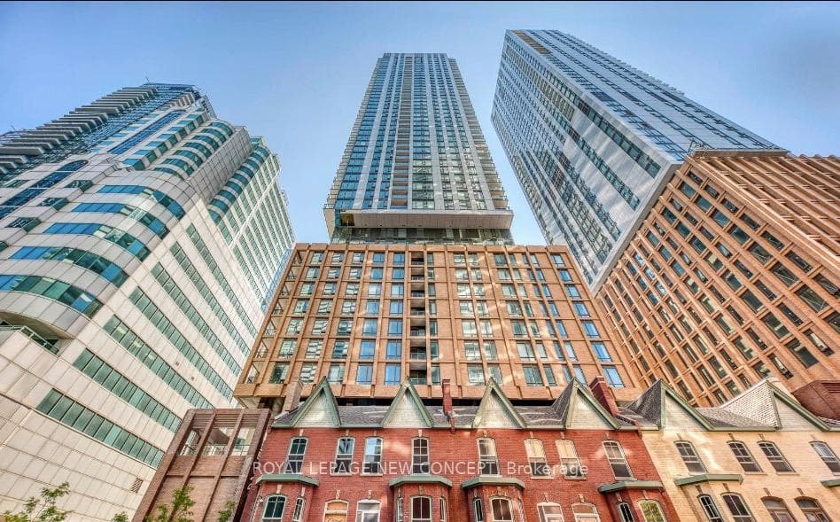 8 Widmer Street Unit 606, Toronto C01