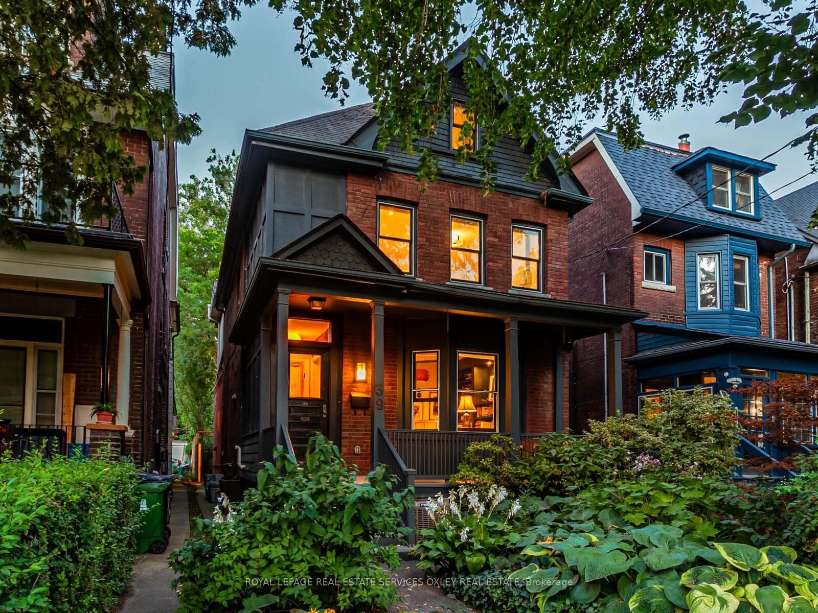 39 Albany Avenue, Annex / Yorkville / Summerhill, ON M5R 3C2 - Photo 1