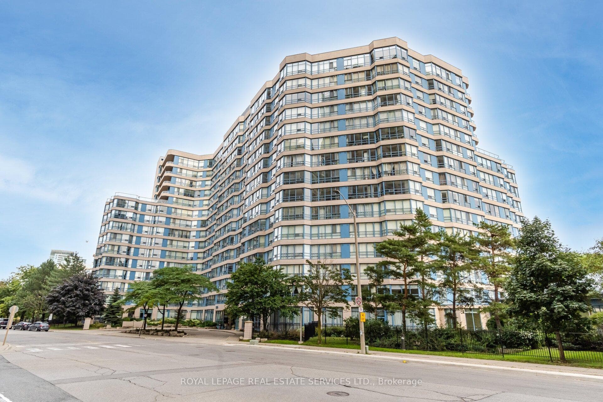250 Webb Drive Unit PH05, Mississauga, ON L5B 3Z4 - Photo 1