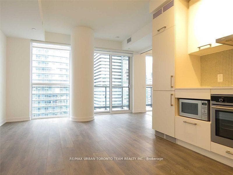 87 Peter Street Unit 3112, Toronto C01