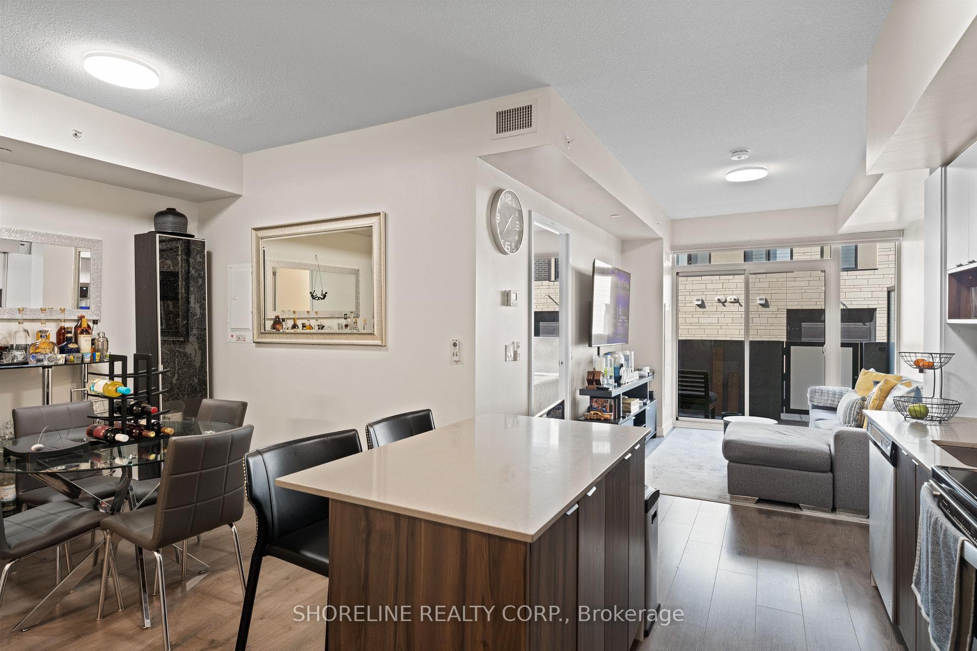 1117 Cooke Boulevard Unit A107, Burlington, ON L7T 0C6 - Photo 1