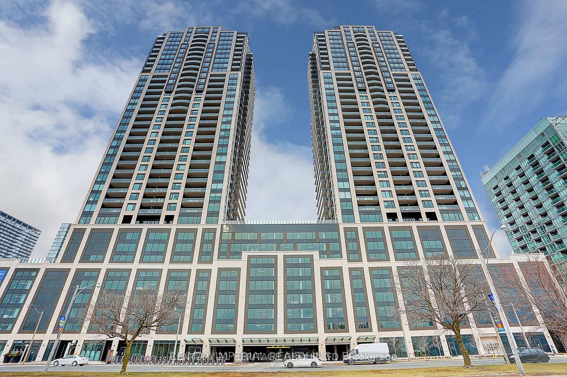 1926 Lake Shore Boulevard Unit 2009, High Park / Junction / Roncesvalles, ON M6S 1A1 - Photo 1