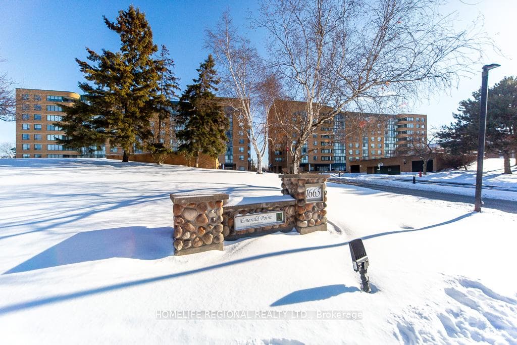 1665 Pickering Parkway Unit 202, Pickering, ON L1V 6L4 - Photo 1